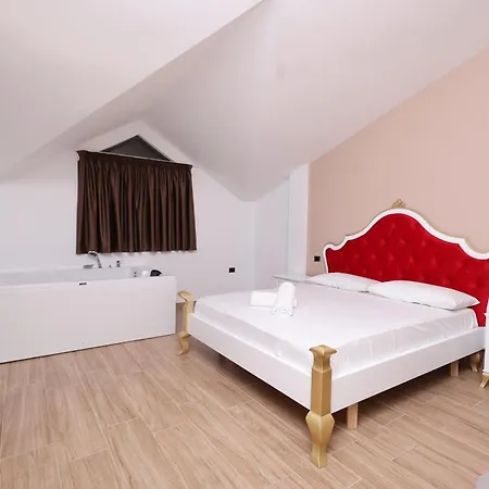 Emar Hotel Tirana