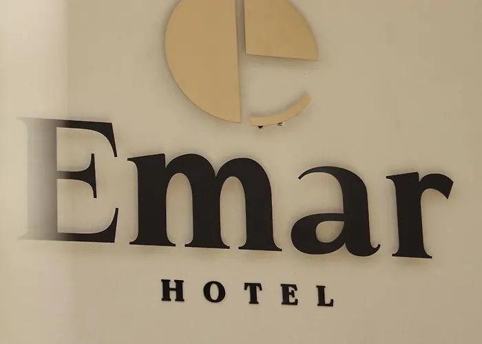 호텔 Emar 티라나