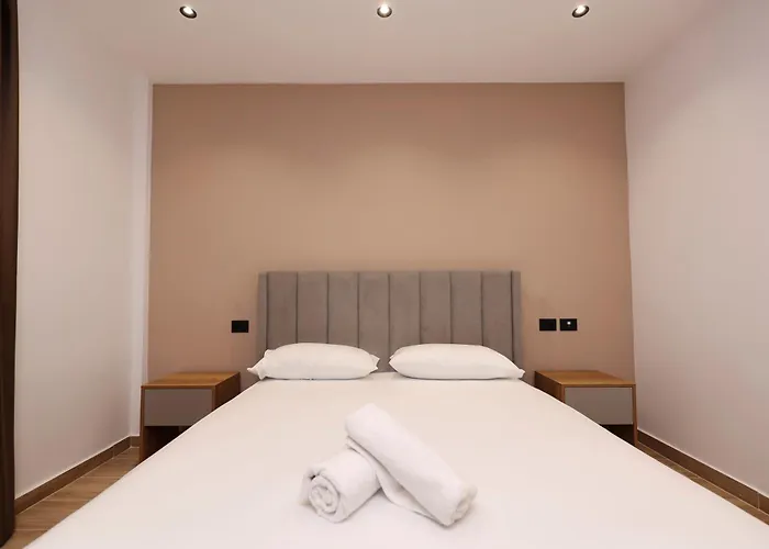 酒店 Emar 地拉那