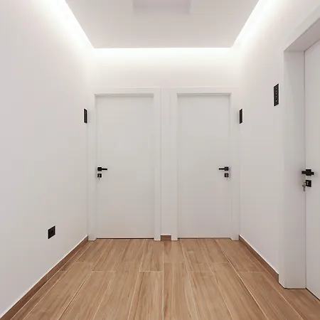 Hotel Emar 3*