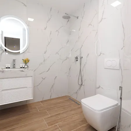 Emar Hotel Tirana